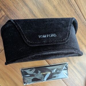 Tom Ford Glass Case + Logo Lens Cloth No Glasses Included New ❤️
